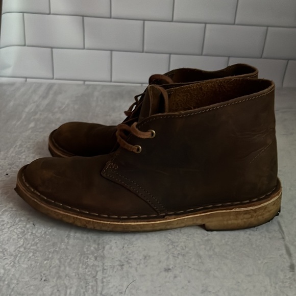 Clarks - Beeswax Desert Boot - Women's 6.5 - Picture 4 of 6